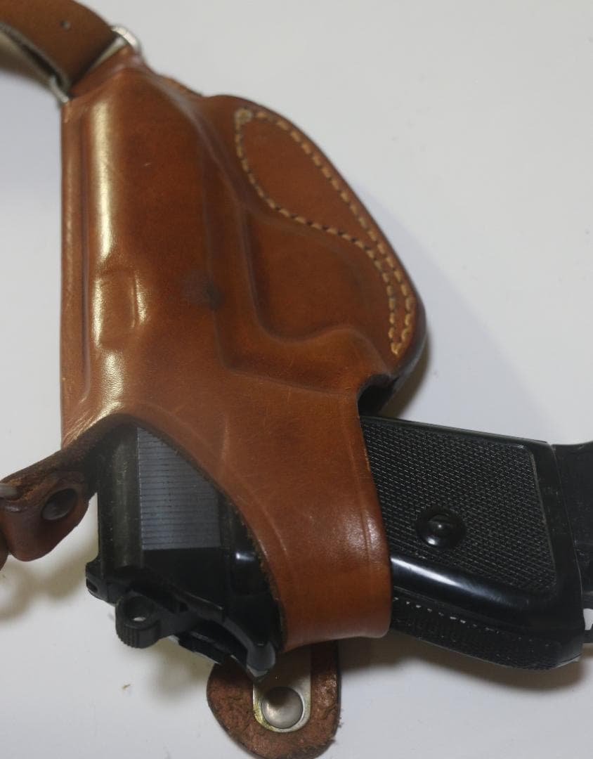 超貴重ウェスタンアームズ(WA)製　ワルサーPPK用ショルダーホルスター　茶革