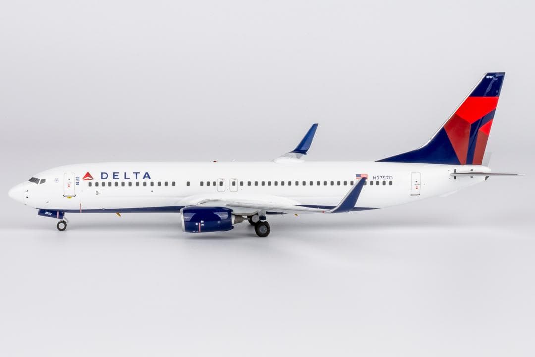 デルタ航空 737-800/w N3757D 1/200