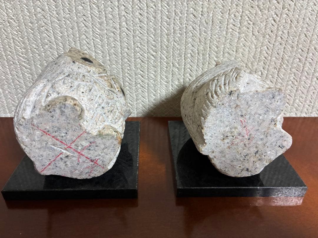 石工房　森のふくろう　2体セット　 石台座付き