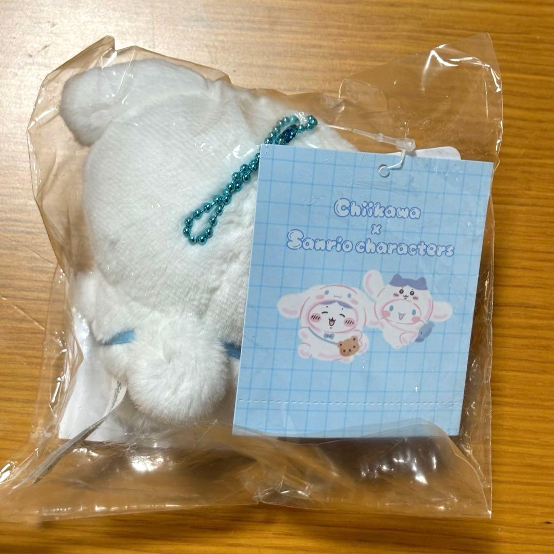 サンリオ　ちいかわ　コラボ　ハチワレ　ぬいぐるみ　マスコットホルダー　未開封