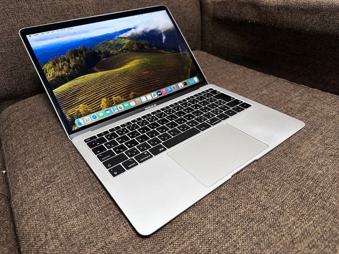MacBook Air 2018 メモリー　16GB i5 office永続版