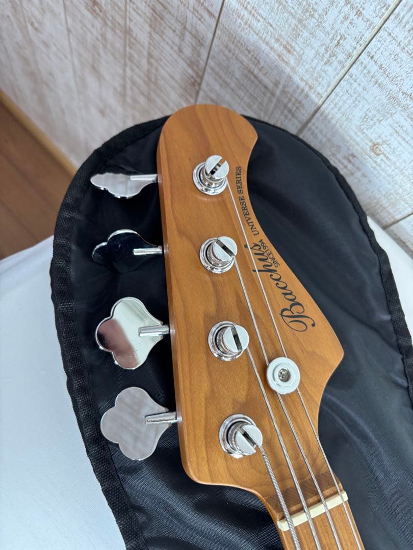 【極美品】buccus エレキベース　4弦BJB-1-RSM/M