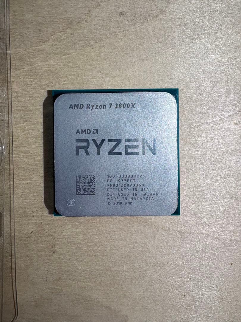 CPU AMD Ryzen 7 3800X CPU