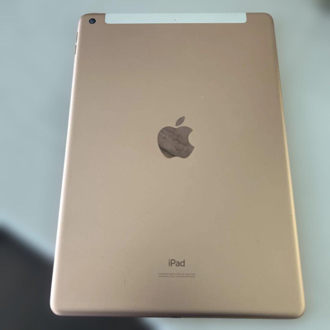 Apple iPad 第7世代Wi-Fi➕セルラーモデル