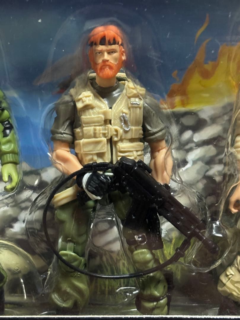 セール　G.I.ジョー25周年記念 7パック アサルト オン コブラ アイランド