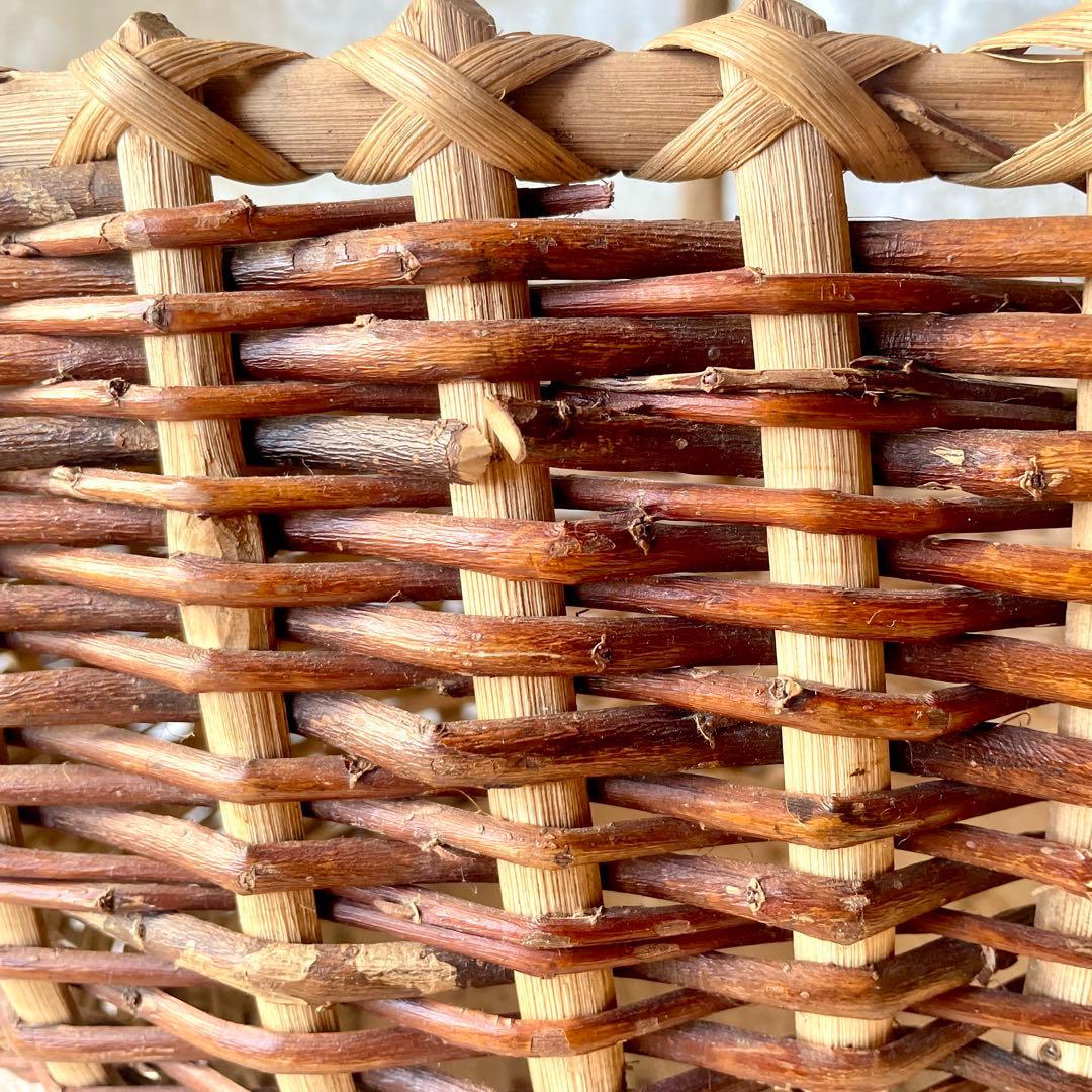 アンティークパニエ　ハンドル付き籠　フランスアンティーク　かごカゴ　赤ずきん