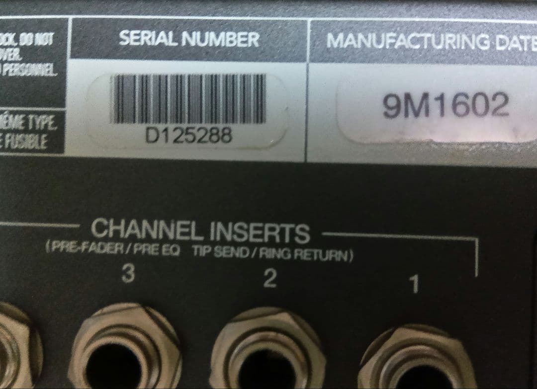 MACKIE 1202VLZ　アナログナミキサー 12チャンネル 　マッキー