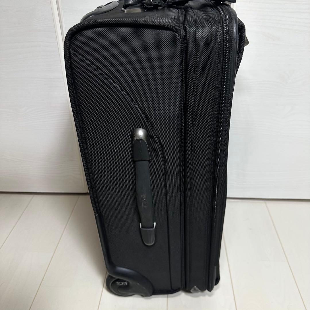 TUMI トゥミナイロン カーフ レザー キャリーケース　ビジネスかばん