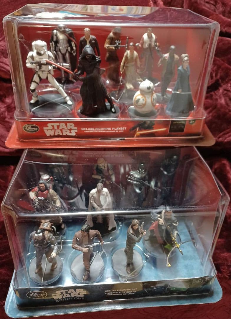 スター・ウォーズ デラックスフィギュアプレイセット（赤と青セット）　新品未使用