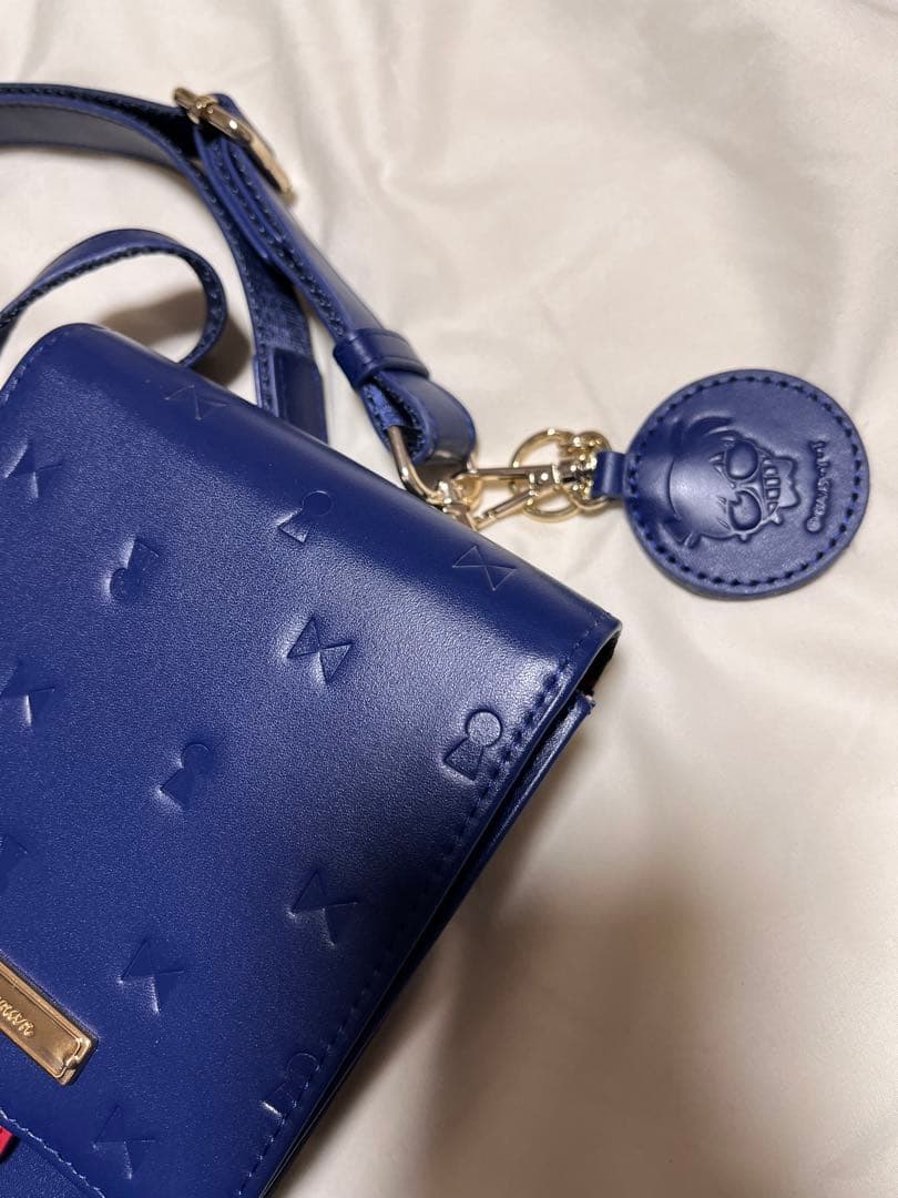 名探偵コナン　本革ショルダーウォレット