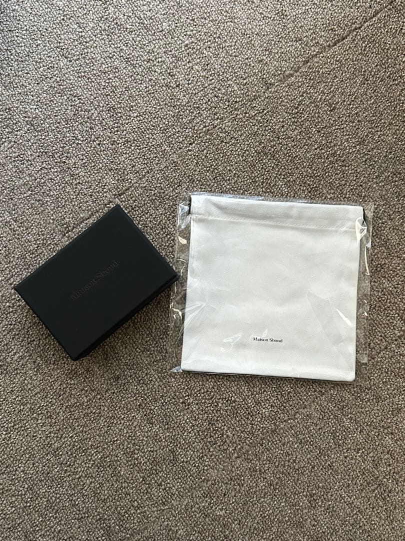 Maison Sbond ミニ財布