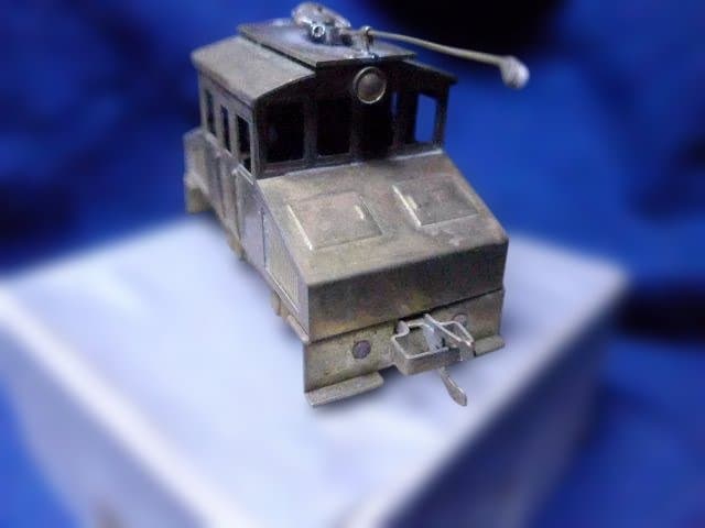 貴重！昔のつぼみ堂模型店のHOゲージの凸型電気機関車。金属製鉄道模型です。﻿