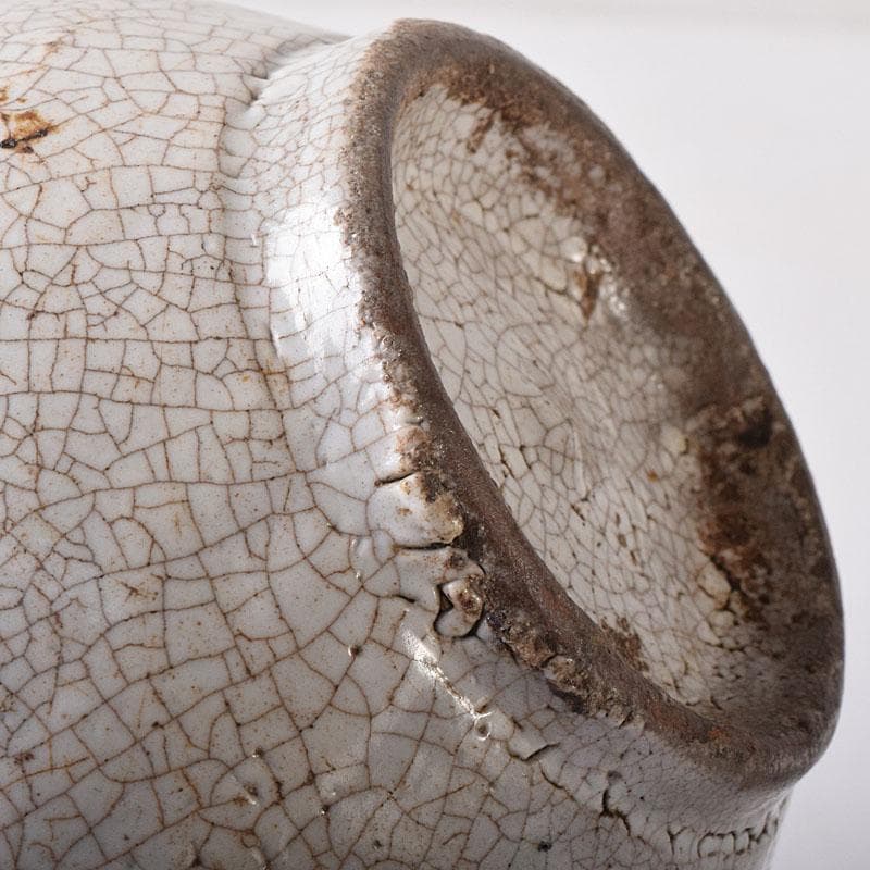 中国　哥窯　白磁　金糸鉄線　氷裂文　碗口瓶　時代箱　M　R8777