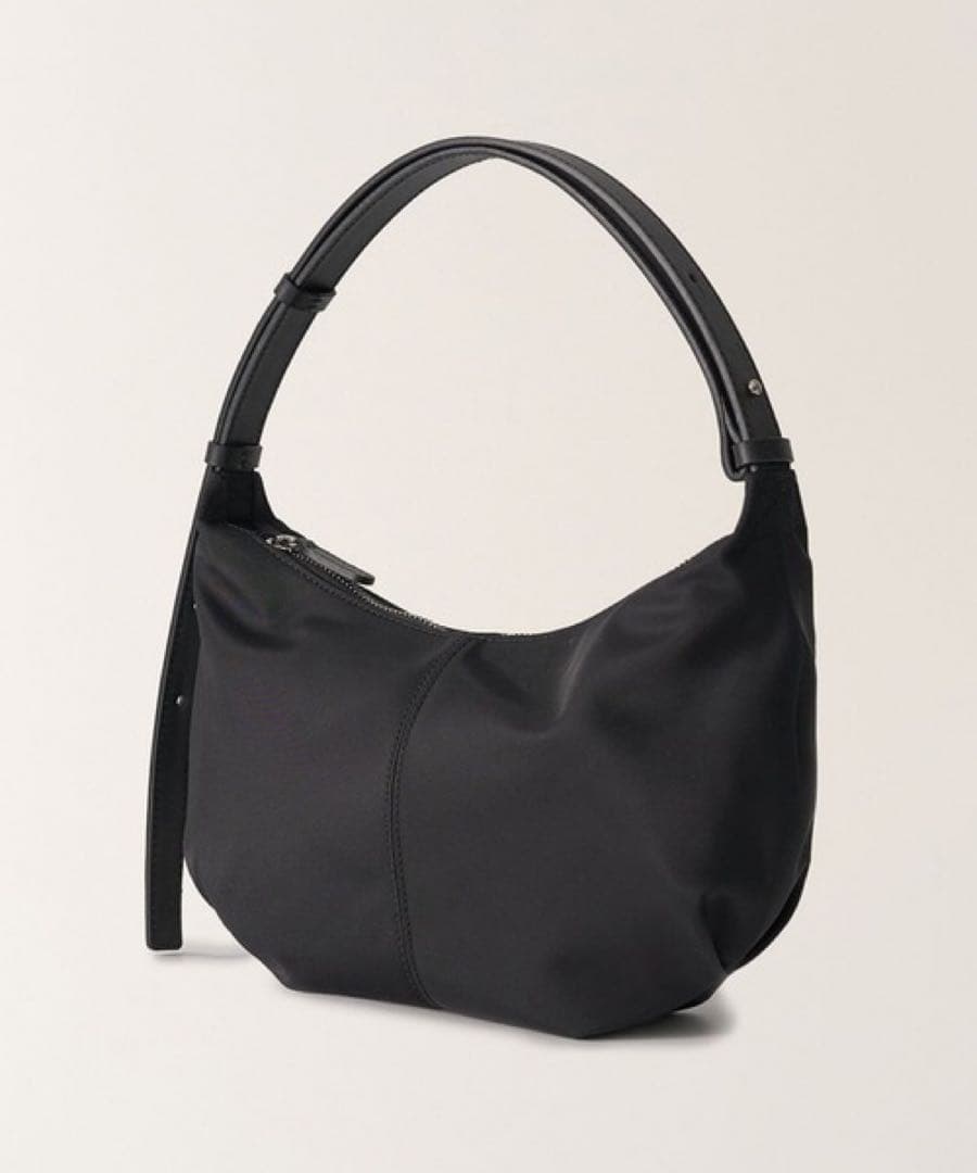 さ*き様 美品！　NOTHING WRITTEN ナイロンショルダーバッグ