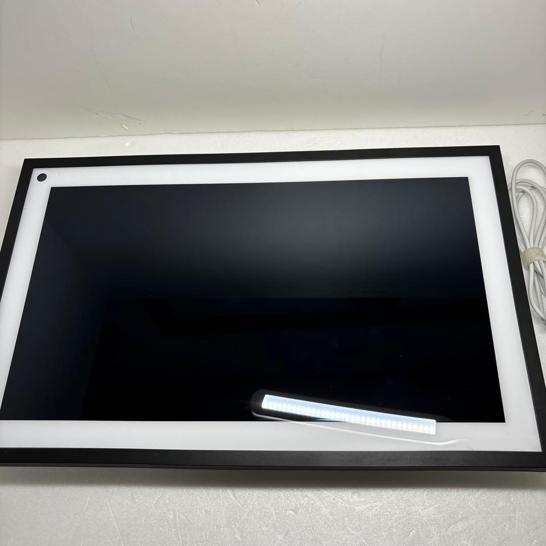 Echo Show 15 エコーショー スマートディスプレイ　本体＋アダプタのみ