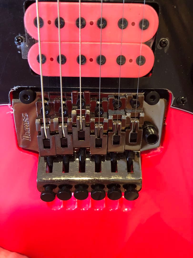 Ibanez JEMJRSP-PK（スティーブヴァイモデル）ピンク ケース付き