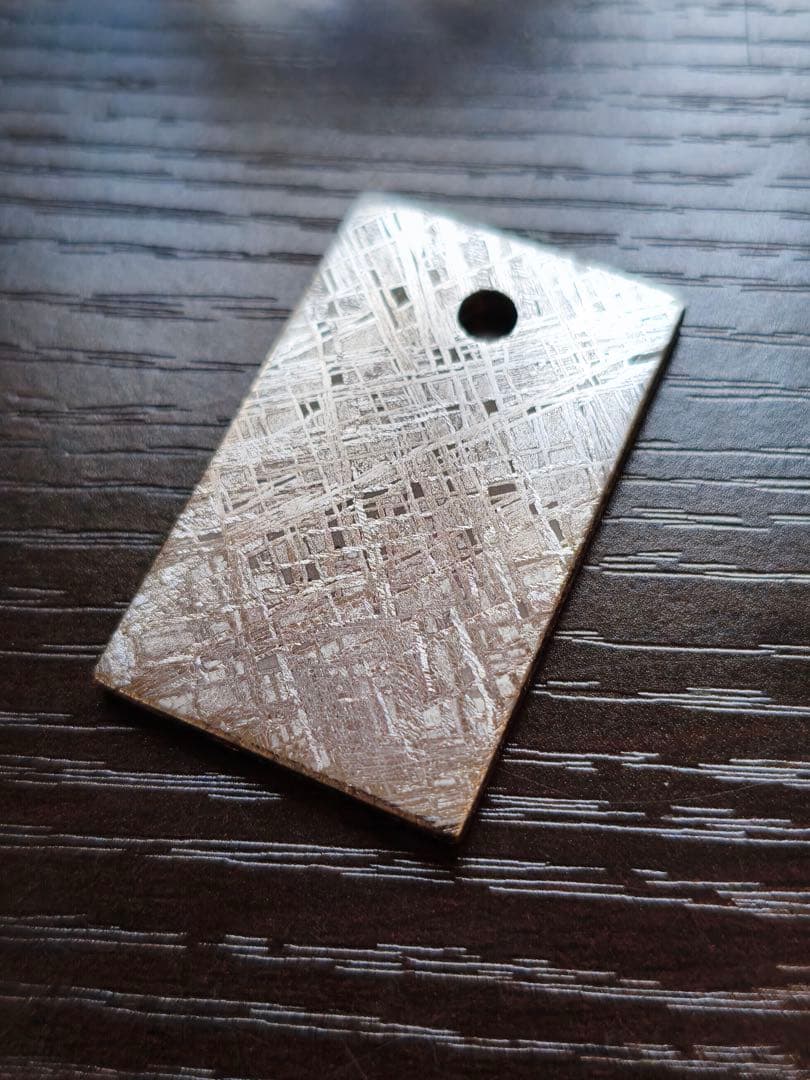 隕鉄 隕石 メテオライト ギベオン ナミビア オクタへドライト 約22g