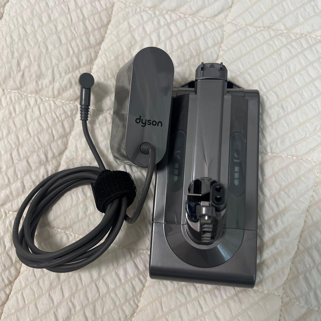 ダイソン dyson sv12コードレスクリーナー バッテリー