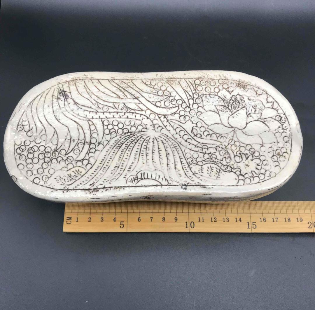 中国骨董　宋時代　磁州窯真珠蓮池紋枕　旧家蔵出し(B-3)