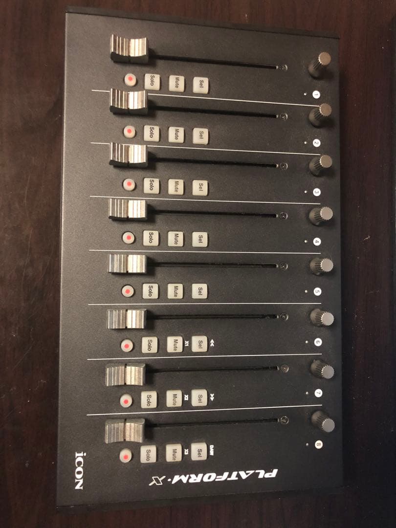 美品 iCON PLATFORM-X MIDIコントローラー