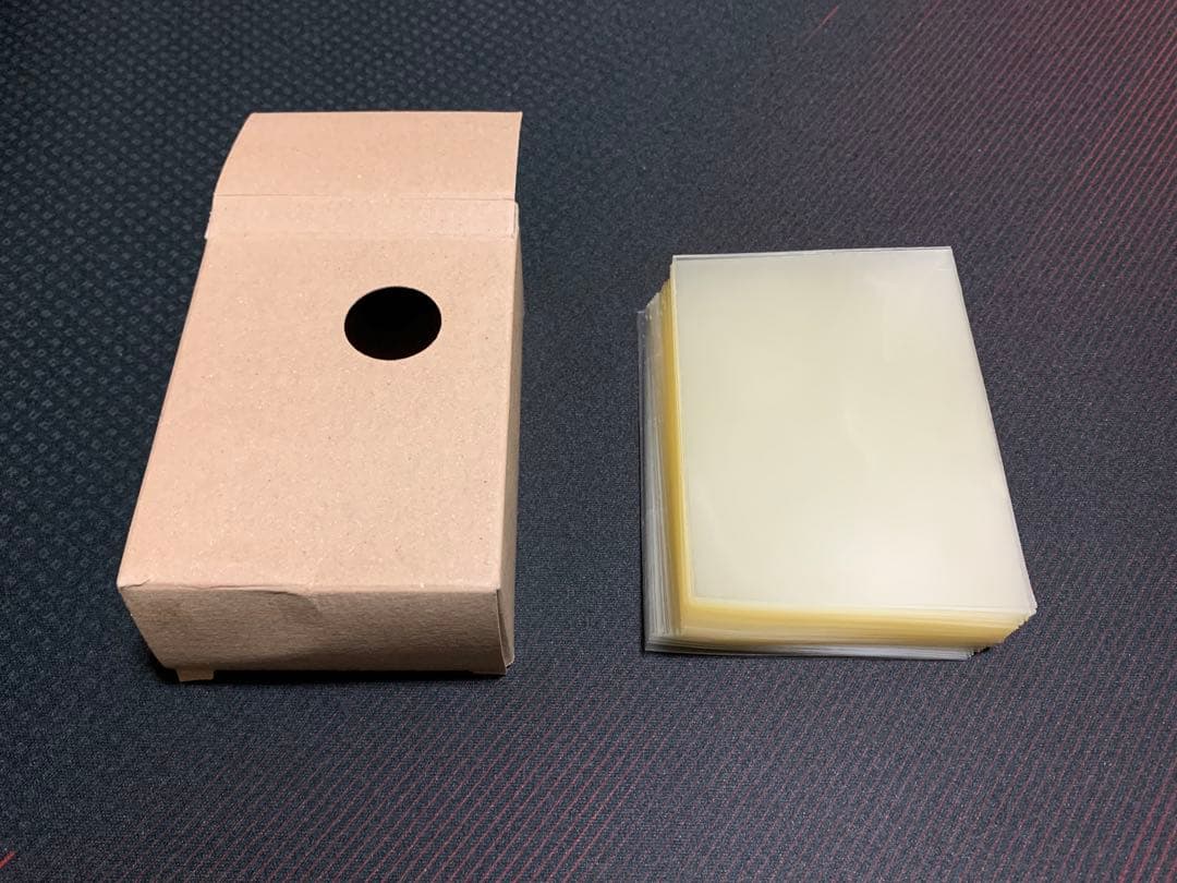 フォーラムスリーブ クリア 絶版 未使用135枚＋使用済み8枚 計143枚