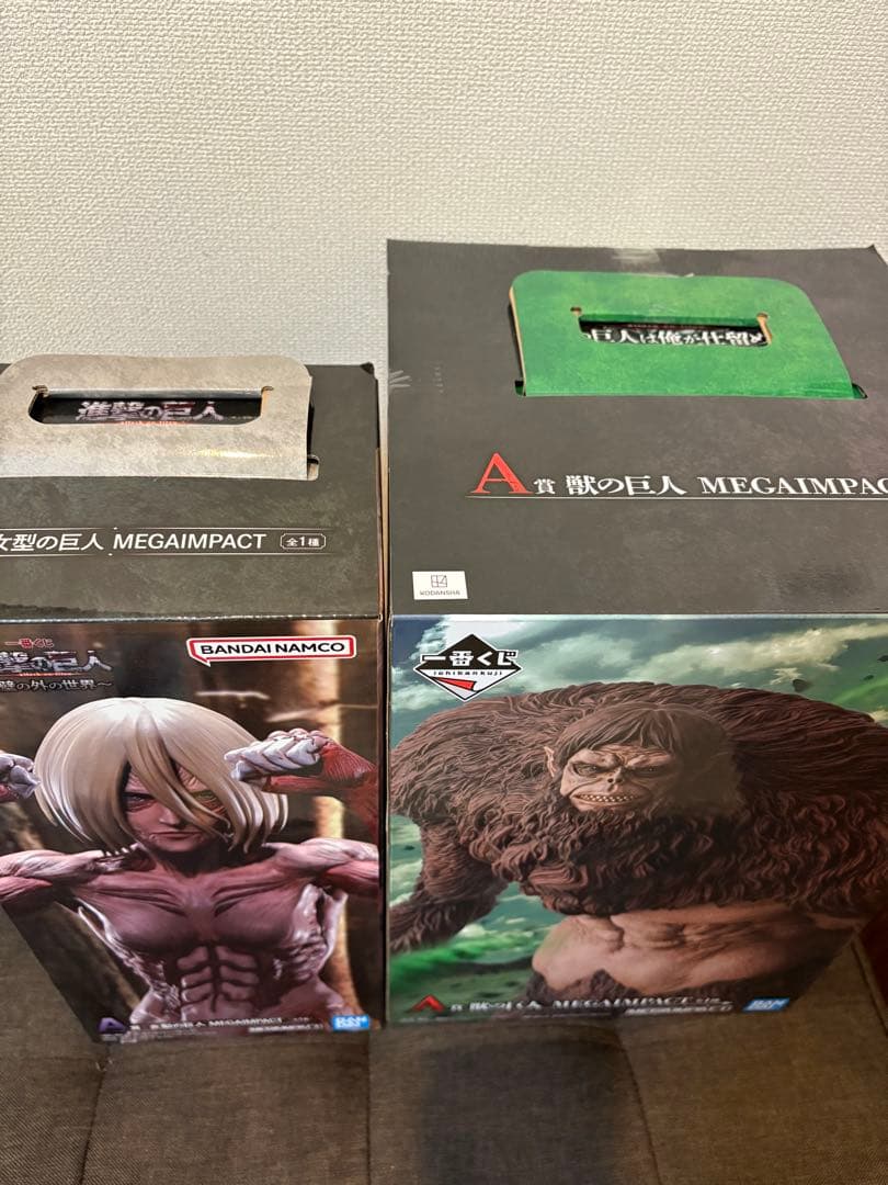 進撃の巨人　一番くじ　A賞　女型の巨人　獣の巨人
