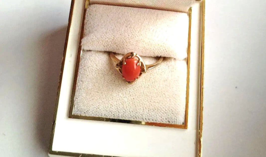 ハワイ　サンゴ　リング　かわいい!　刻印あり14ｋ