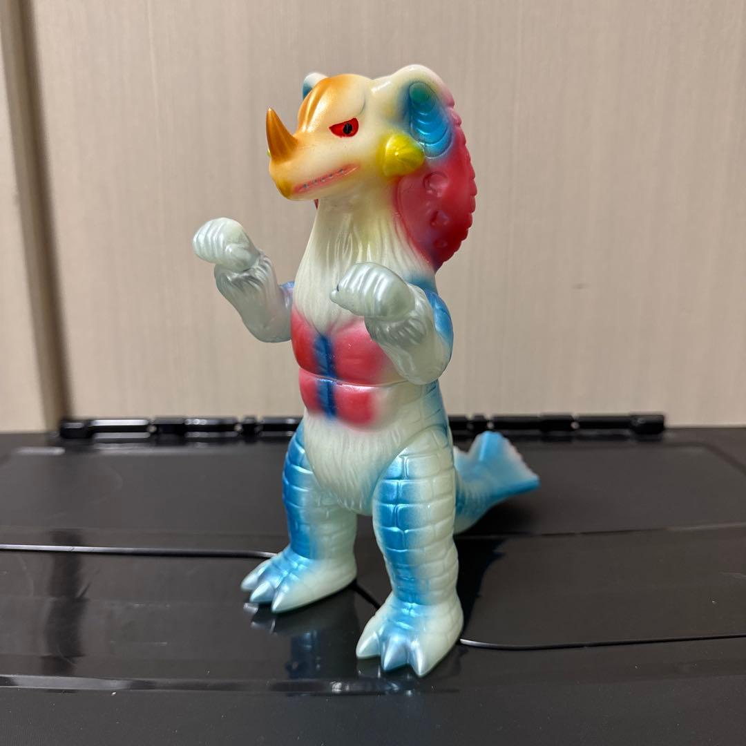 U.S.TOYS ルナチクス　蓄光　15体限定