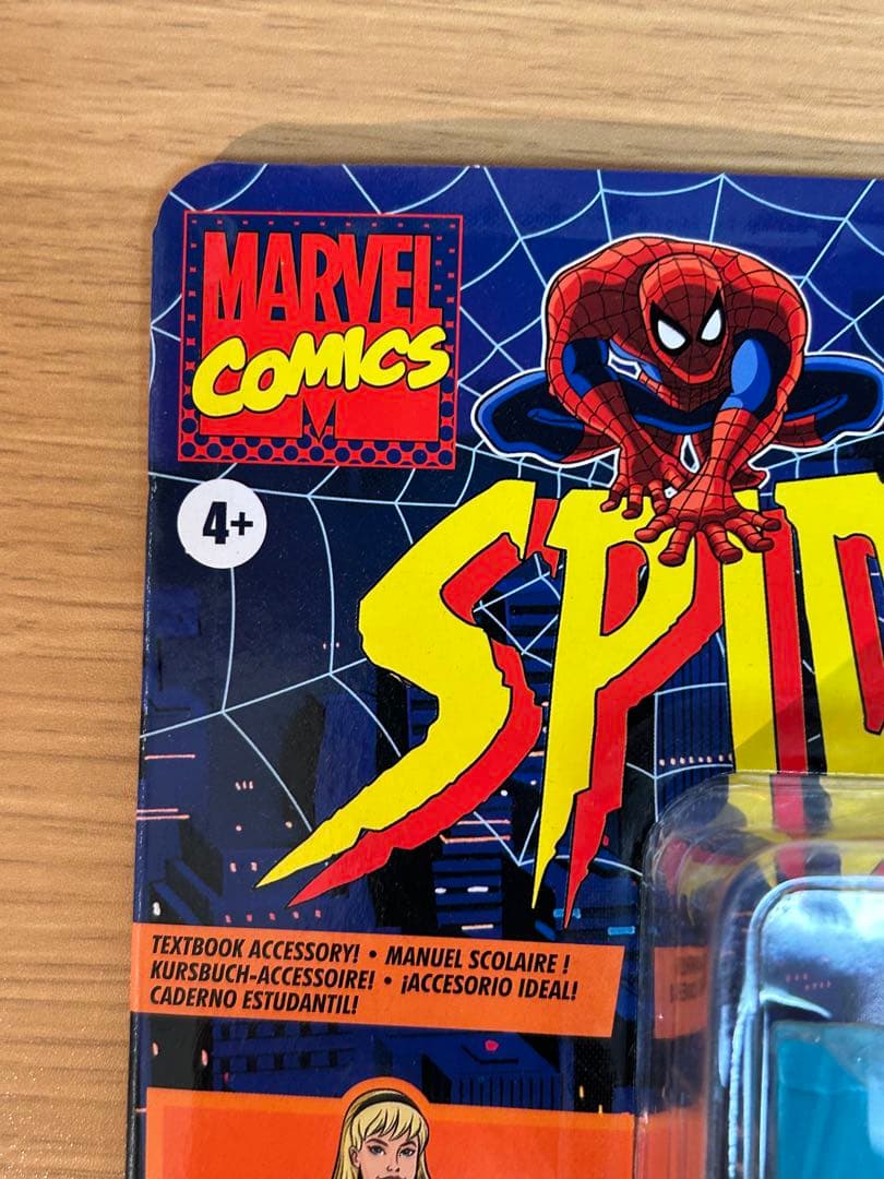 マーベルレジェンド　レトロパッケージ　グウェン　ステイシー