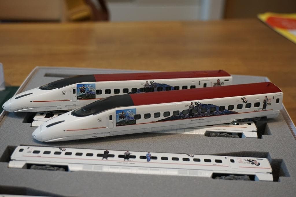 KATO 九州新幹線 800系1000番台 「西郷どん」仕様 6両セット