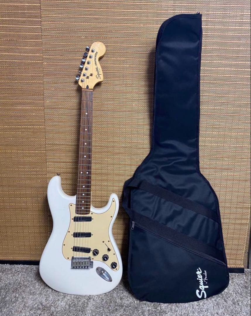 Squier エレキギター