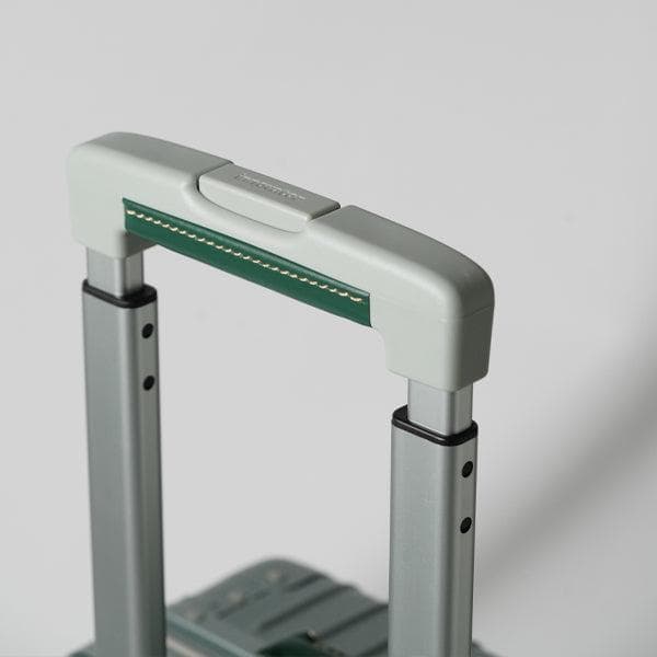 新品 イノベーター INV1811STP Cool Gray 36L Cabin