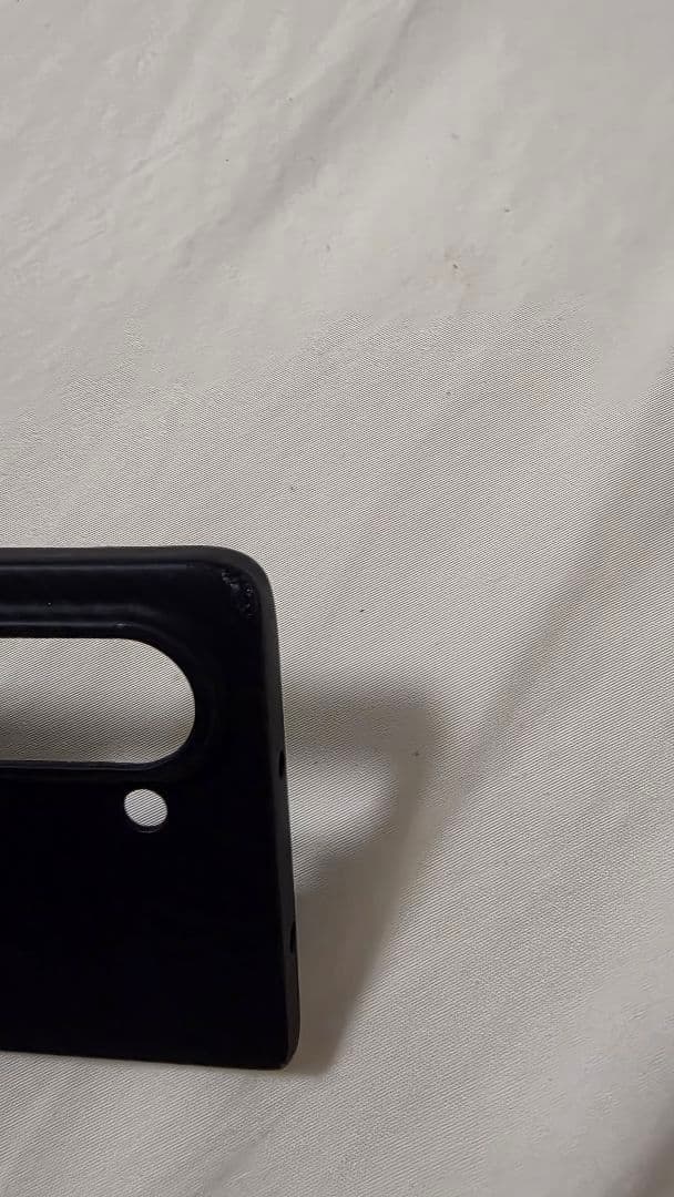 galaxy fold5 256GB 国内auSIMフリー版　アラミドケース付き