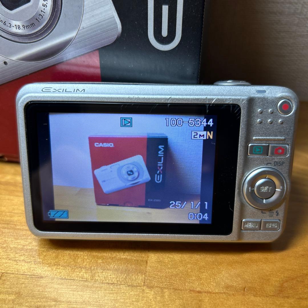 動作確認済　CASIO EXILIM EX-Z85 デジカメ　グレー平成デジカメ