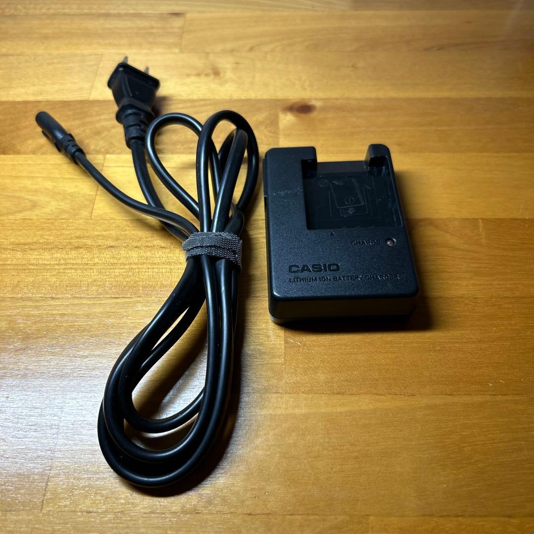 動作確認済　CASIO EXILIM EX-Z85 デジカメ　グレー平成デジカメ