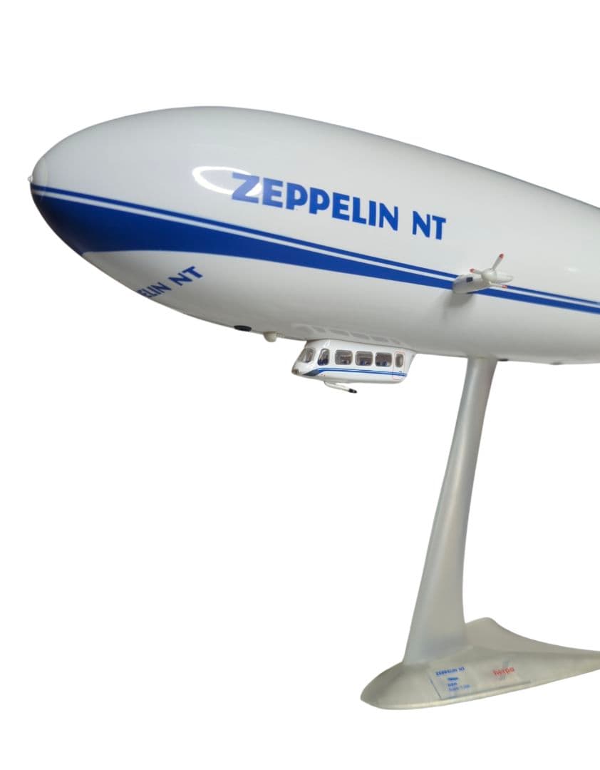 Zeppelin NT 07 飛行船 模型 モデルルーム 展示品