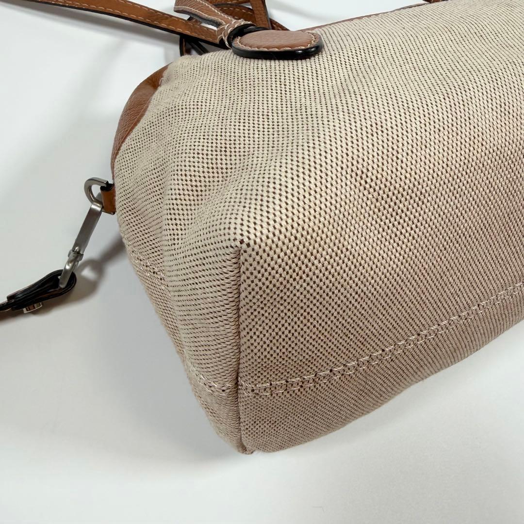 【極美品】ジャンニキアリーニ　ハンドバッグ 2way サファリ　ベージュ