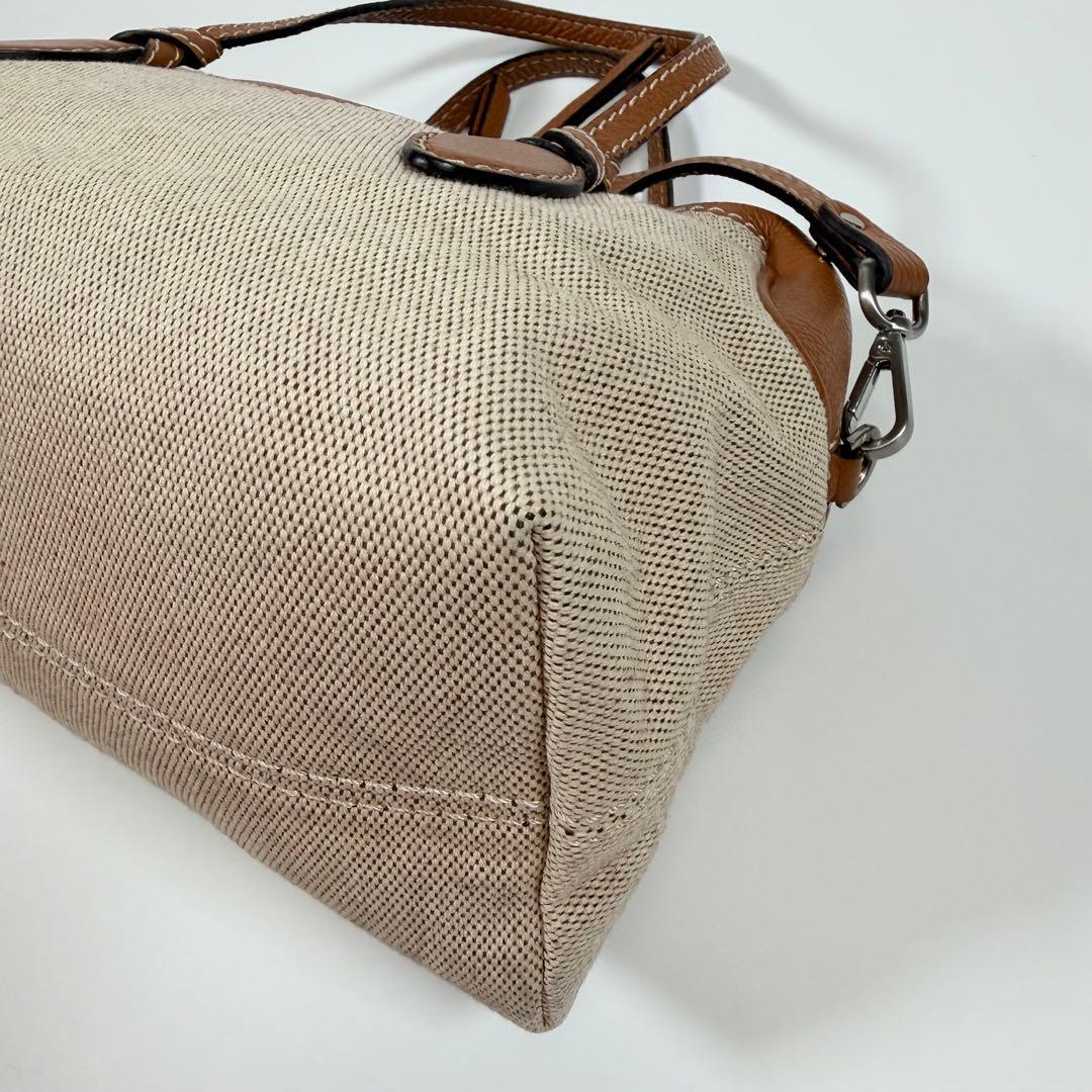 【極美品】ジャンニキアリーニ　ハンドバッグ 2way サファリ　ベージュ