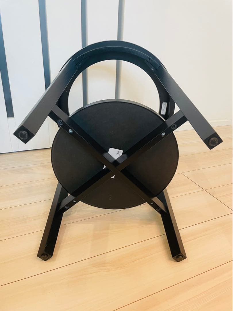 廃盤品　IKEA イケア　MALMSTA マルムスタ　サイドテーブル