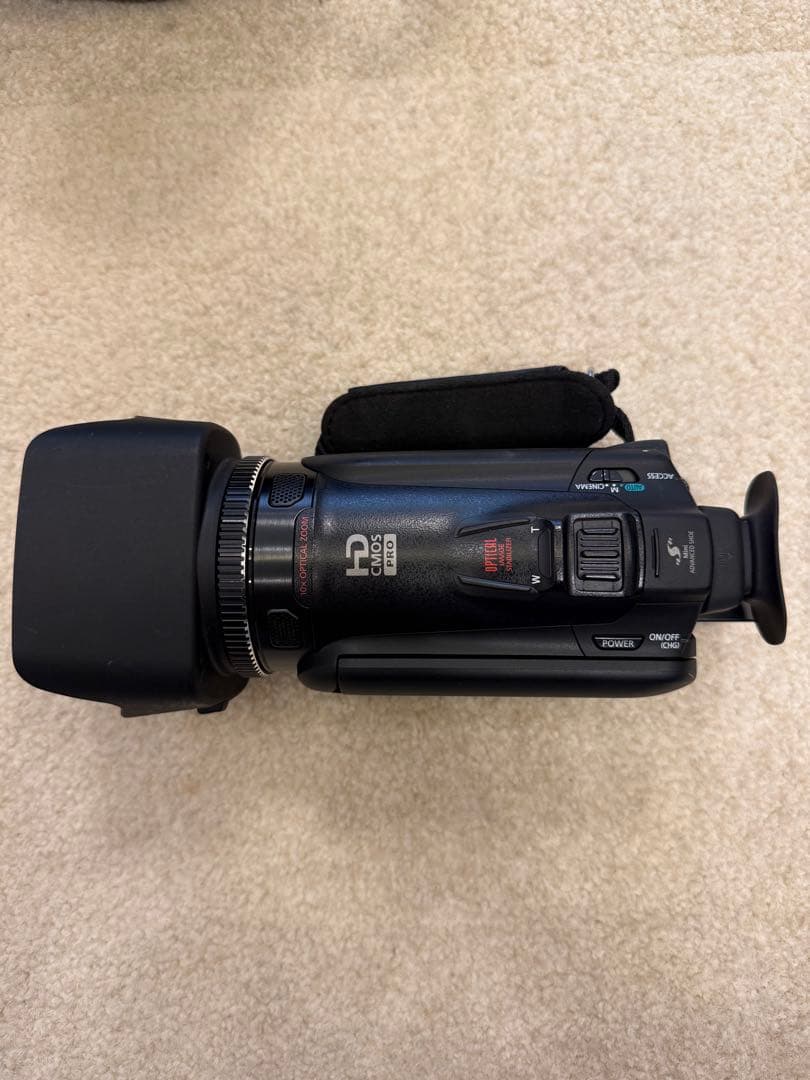 デジタルビデオカメラ　CANON iVIS HF G20＋付属品＋専用バッグ