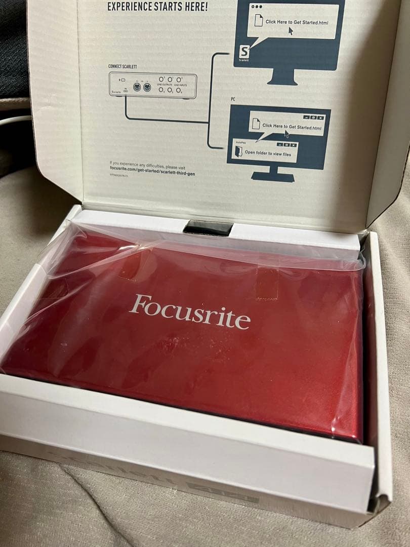 Focusrite Scarlett 4i4 第3世代オーディオインターフェイス