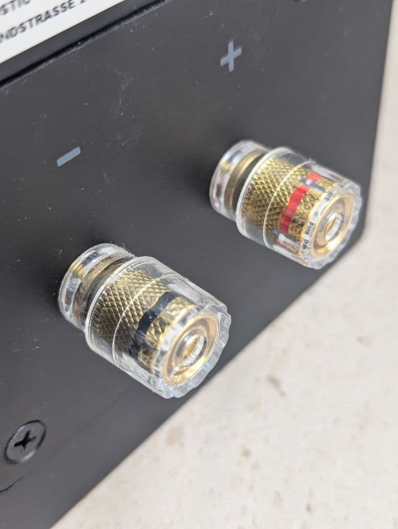 ELAC BS72 スピーカー