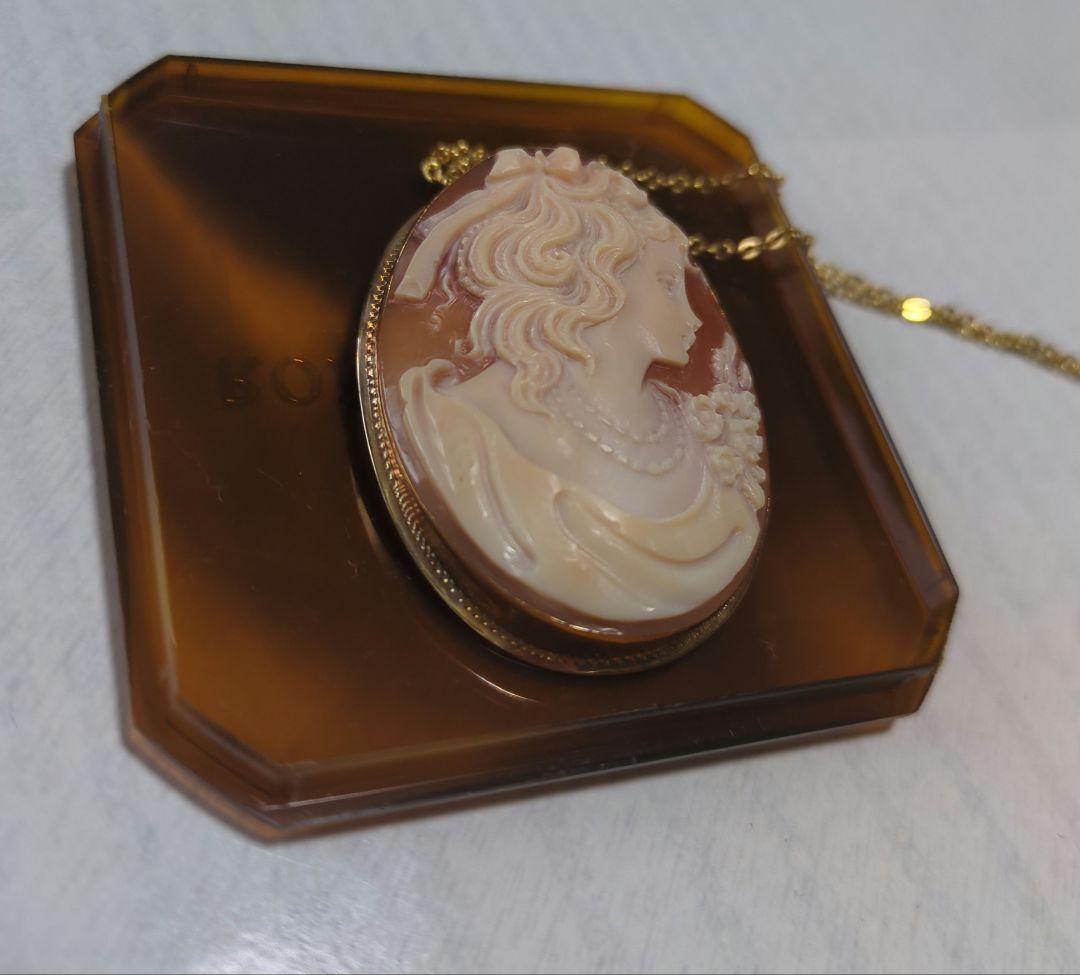カメオ　ブローチ　ネックレス