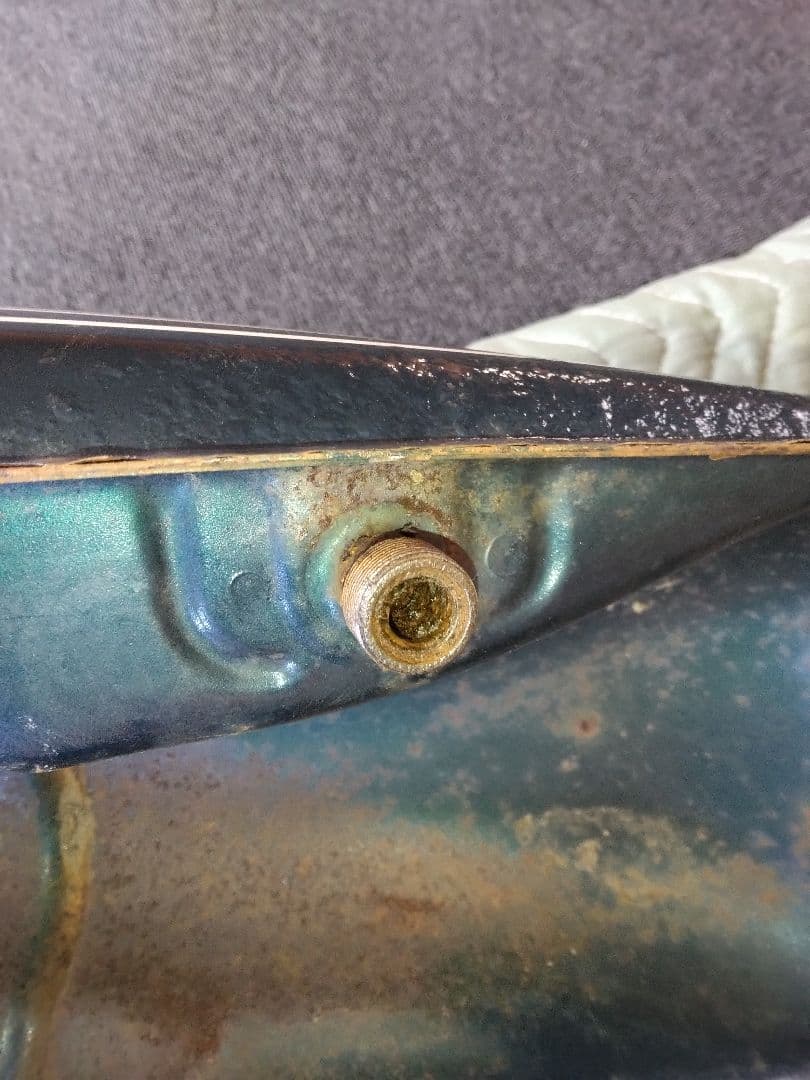 メ*4様 Honda CB400SS 純正タンク　ジャンク　ホンダ