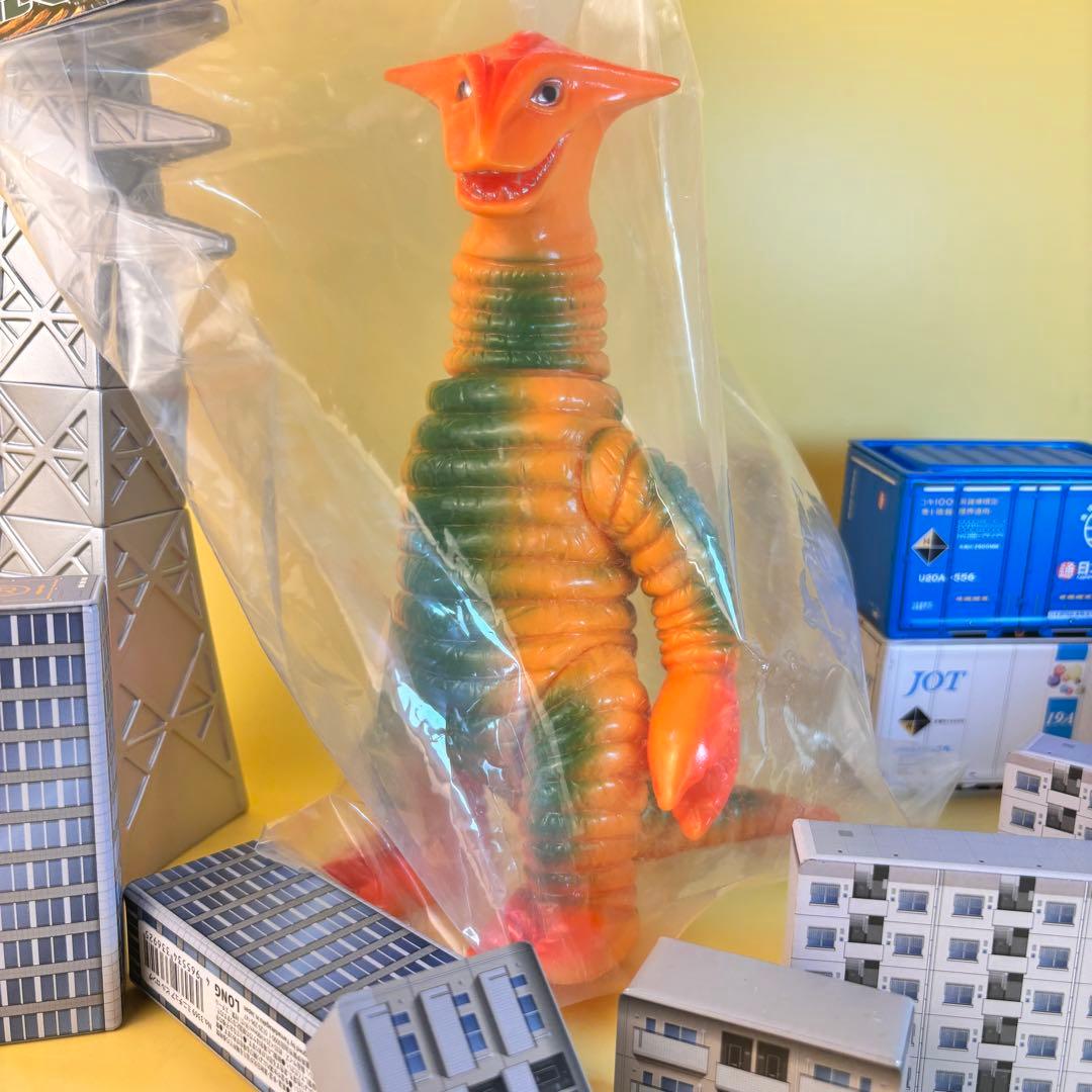 ブルマァク　サドラー　オレンジ　ソフビ　帰ってきたウルトラマン