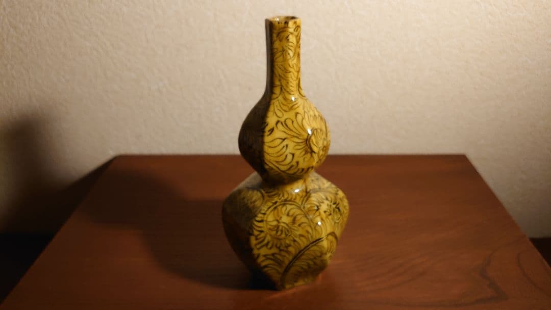 古九谷　九谷焼　徳利　ねじり　花入　蔵出し　江戸期　角福　黄釉　１客