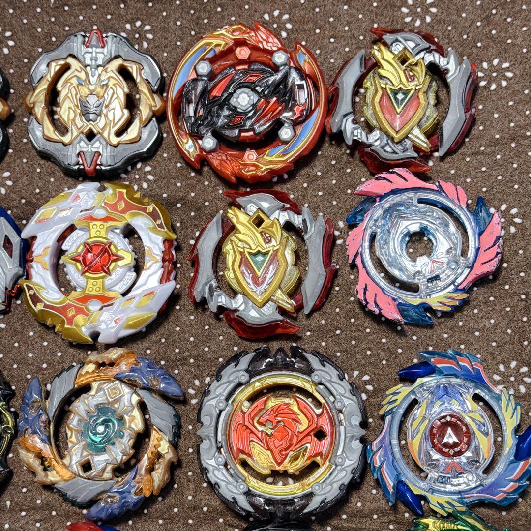 ベイブレード まとめ売り 本体13個　パーツ大量 ランチャー メタル バースト