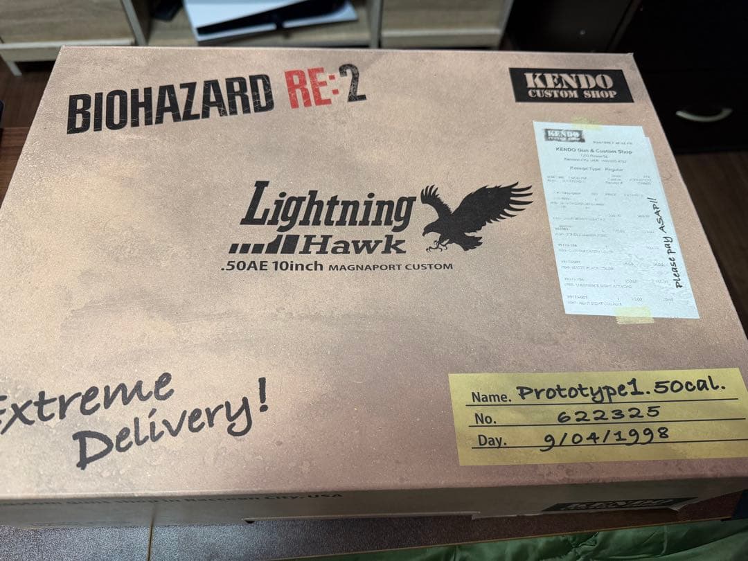 Lightning Hawk ライトニングホーク