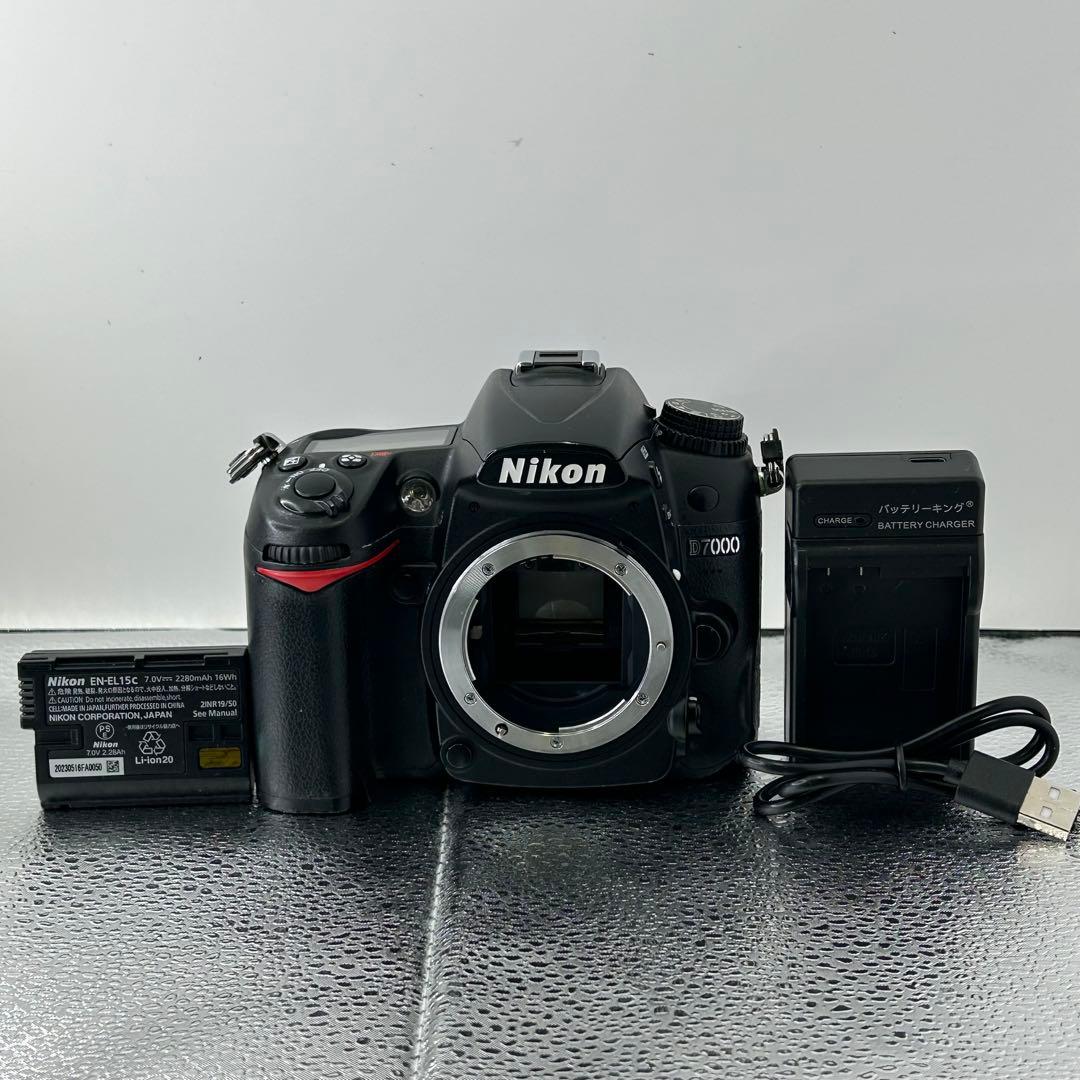 <<S数11337>> Nikon ニコン D7000 デジタル一眼レフカメラ