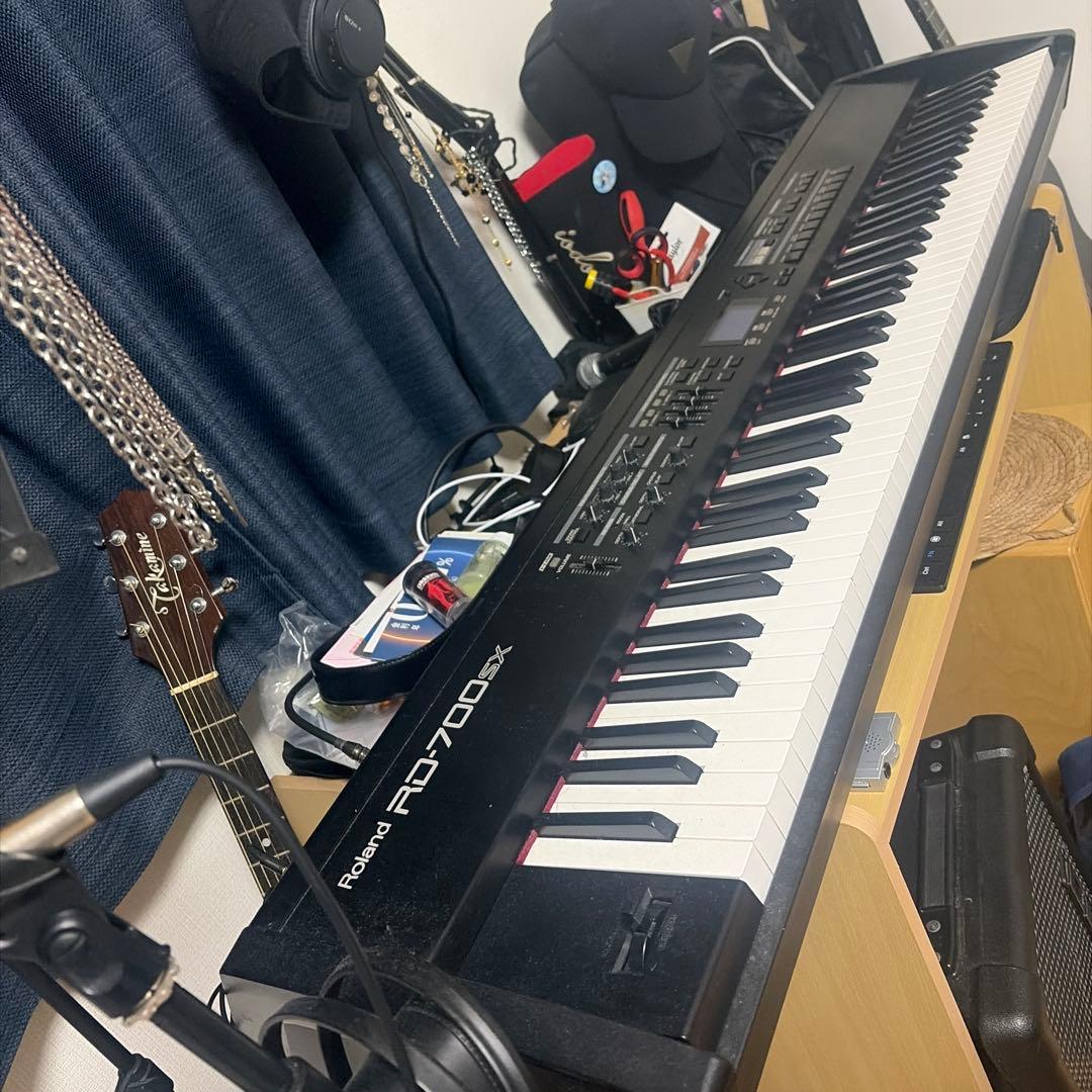 Roland RD 700 エレクトリックピアノ piano